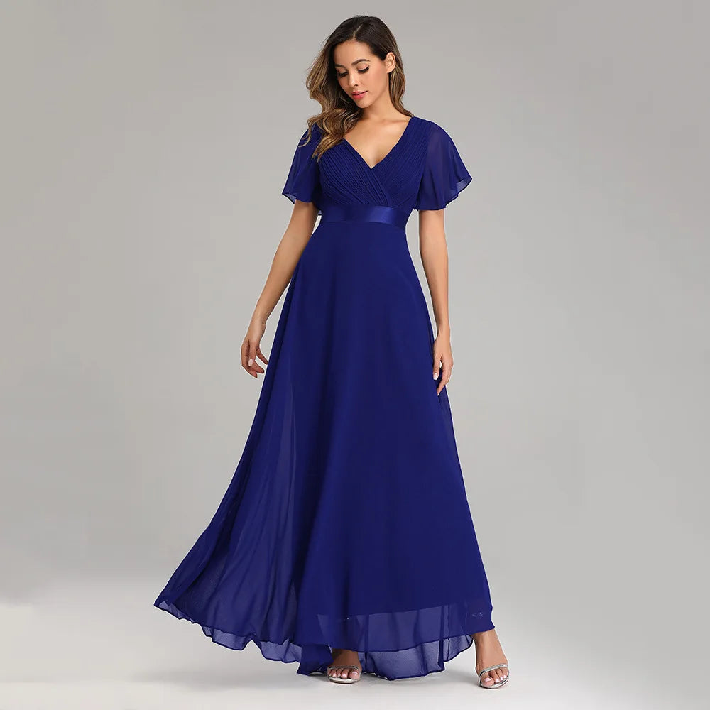 Robe de Soirée Grande Taille pour Femme – Robe de Fête Élégante en Mousseline à Col en V et Longueur au Sol