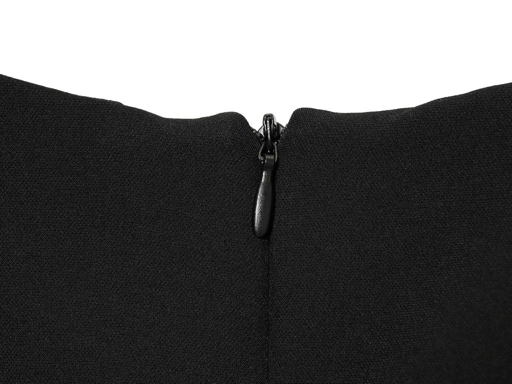 Les nouveaux produits pour femmes ETJ 2025 sont élégants et élégants Robe courte à col bateau et manches courtes avec robe noire plissée