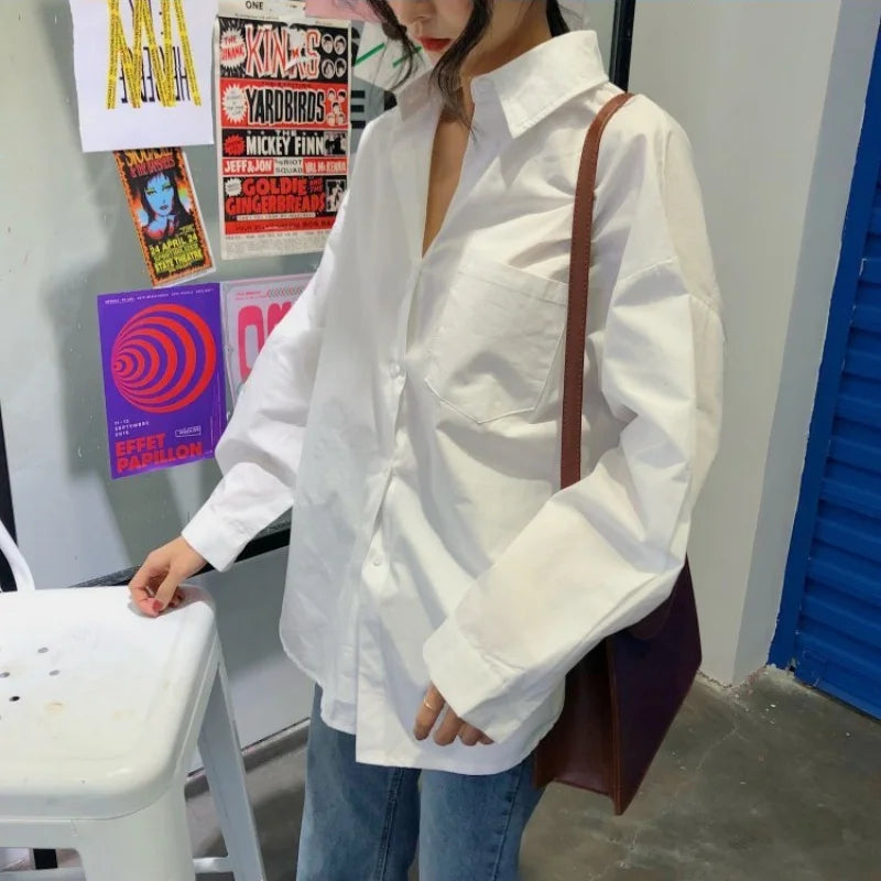 Chemisier Blanc Ample et Élégant pour Femme – Look Bureau Vintage