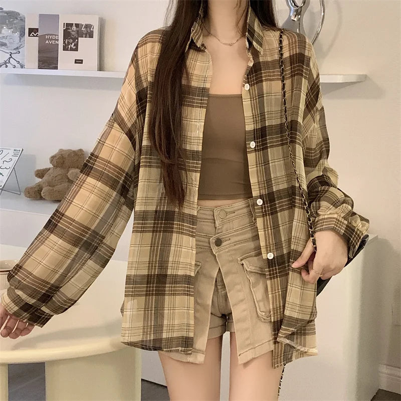 Chemise à Carreaux en Mousseline Légère pour Femme – Look d'Été Décontracté Fictitni