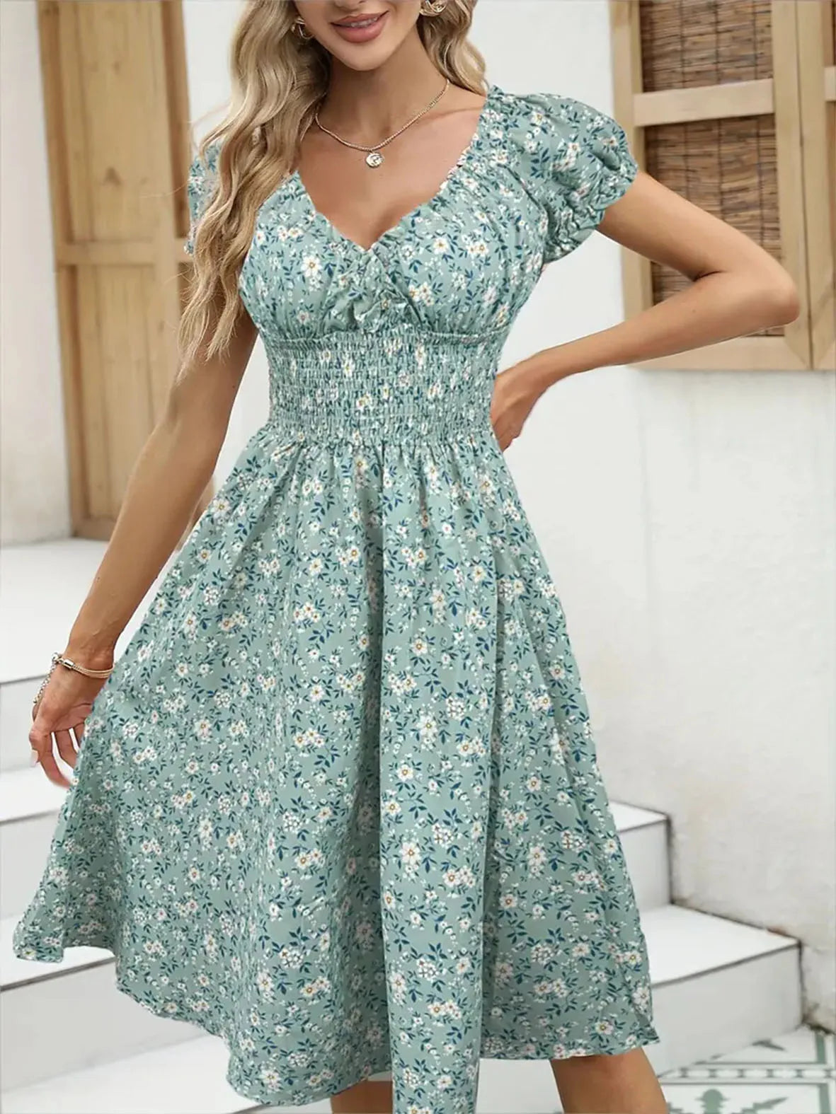 Robe Florale pour Femme Style Français – Robe d'Été Bohème à Volants et Col en V Cottagecore