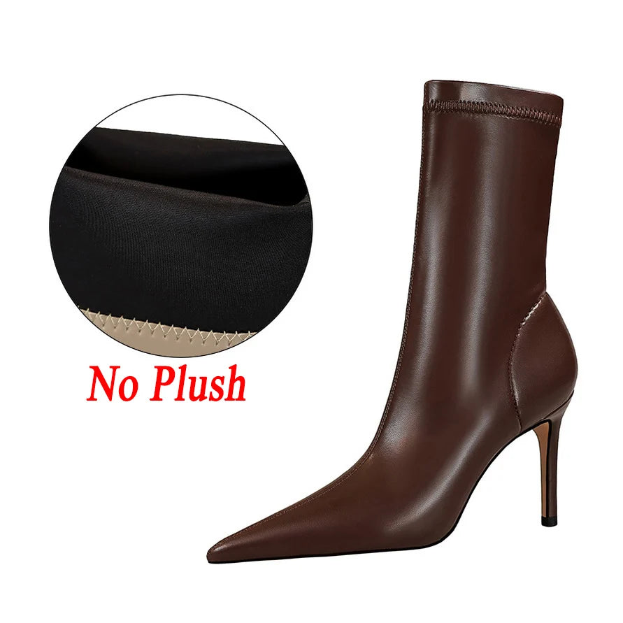 Bottes Mi-Mollet Élégantes à Talon Aiguille – Look Hiver Chic