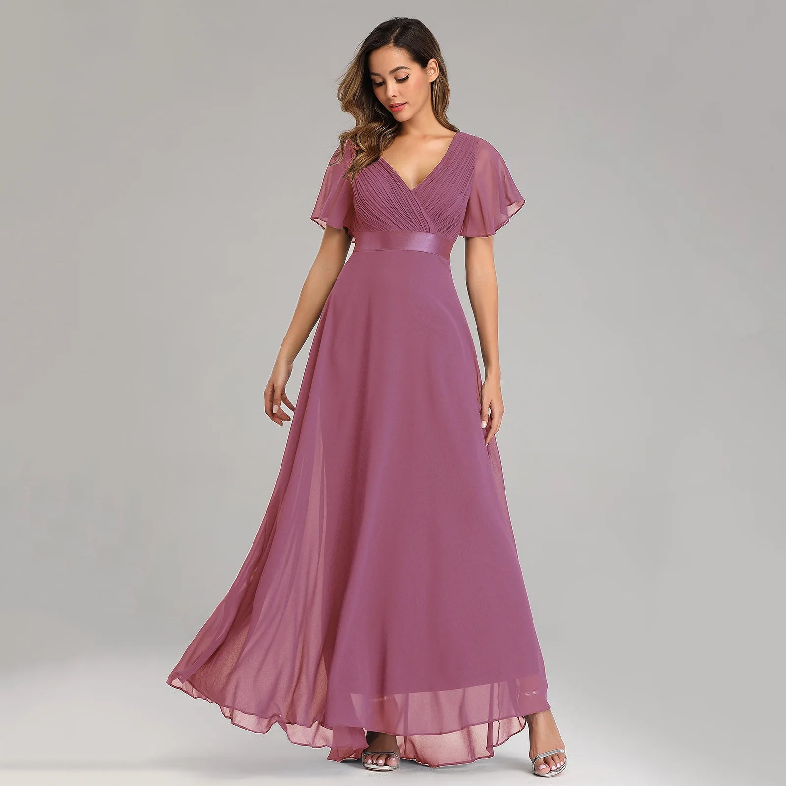 Robe de Soirée Grande Taille pour Femme – Robe de Fête Élégante en Mousseline à Col en V et Longueur au Sol