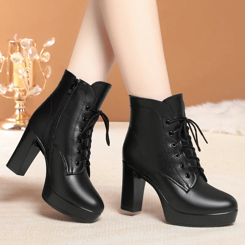 WOIZGIC Laides femmes en cuir véritable bottines hiver automne fourrure peluche laine chaud talon haut moto