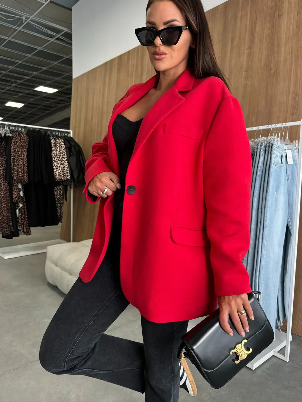 Blazer Oversize Chic à Bouton Unique pour Femme – Veste de Tailleur Fluide Style Bureau et Business Casual