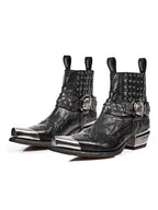 Bottes Mi-Mollet Style Punk Chic à Bout Pointu et Détails Métalliques