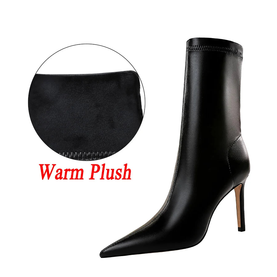 Bottes Mi-Mollet Élégantes à Talon Aiguille – Look Hiver Chic