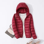 90% Ultra-léger mince doudoune femmes automne hiver mince court à capuche chaud blanc canard vers le bas manteau Parka femme vêtements d'extérieur portables