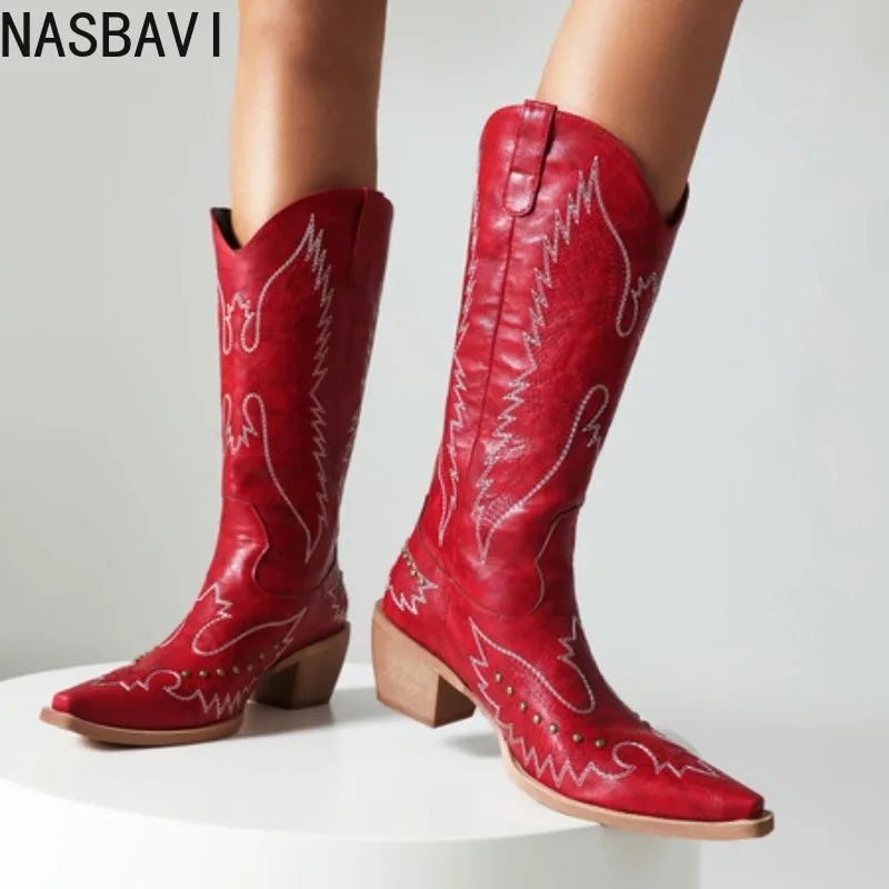 NASBAVI bottes de cowboy occidentales rouges pour femmes chaussures à bout pointu brodées bottes de cow-girl hautes et larges