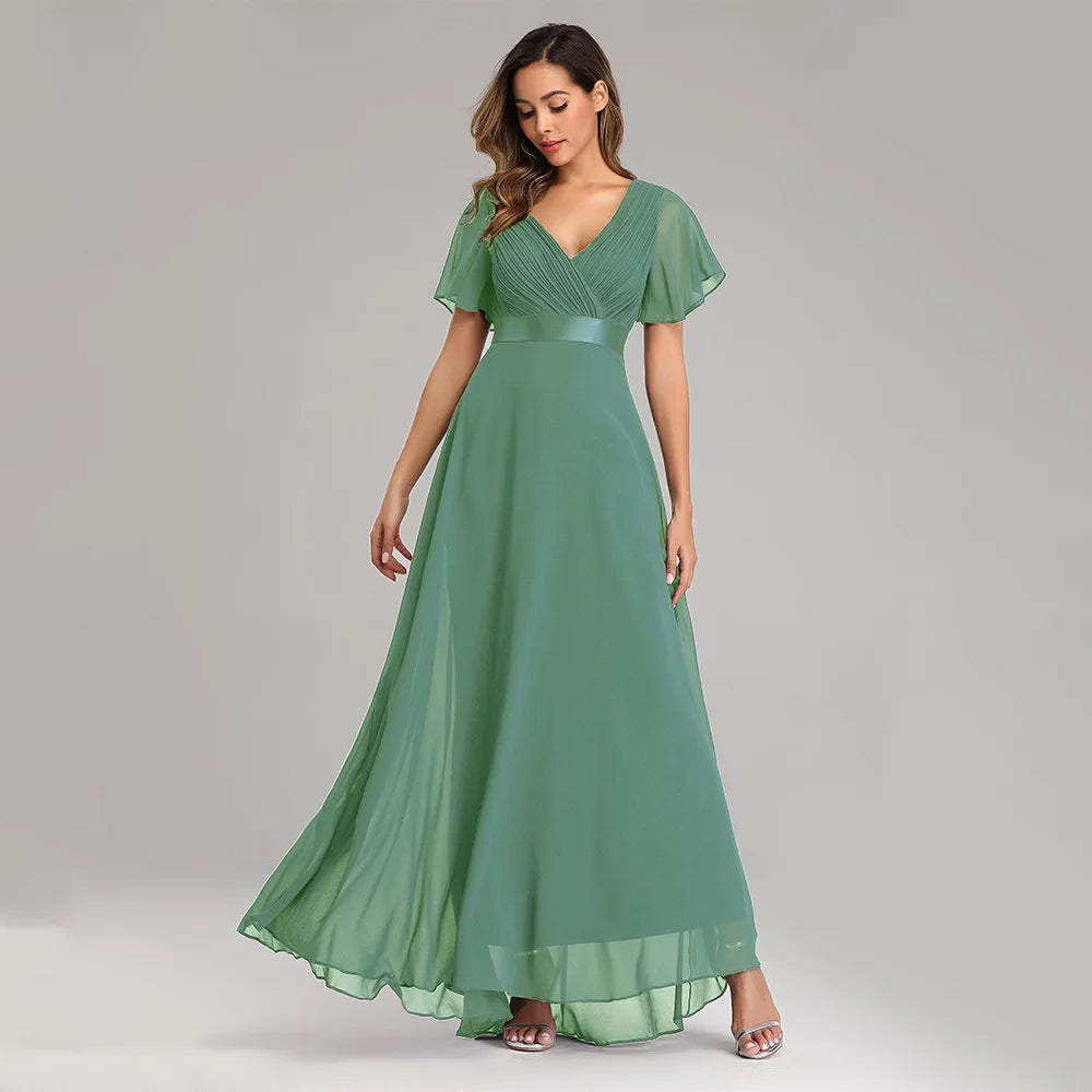 Robe de Soirée Grande Taille pour Femme – Robe de Fête Élégante en Mousseline à Col en V et Longueur au Sol