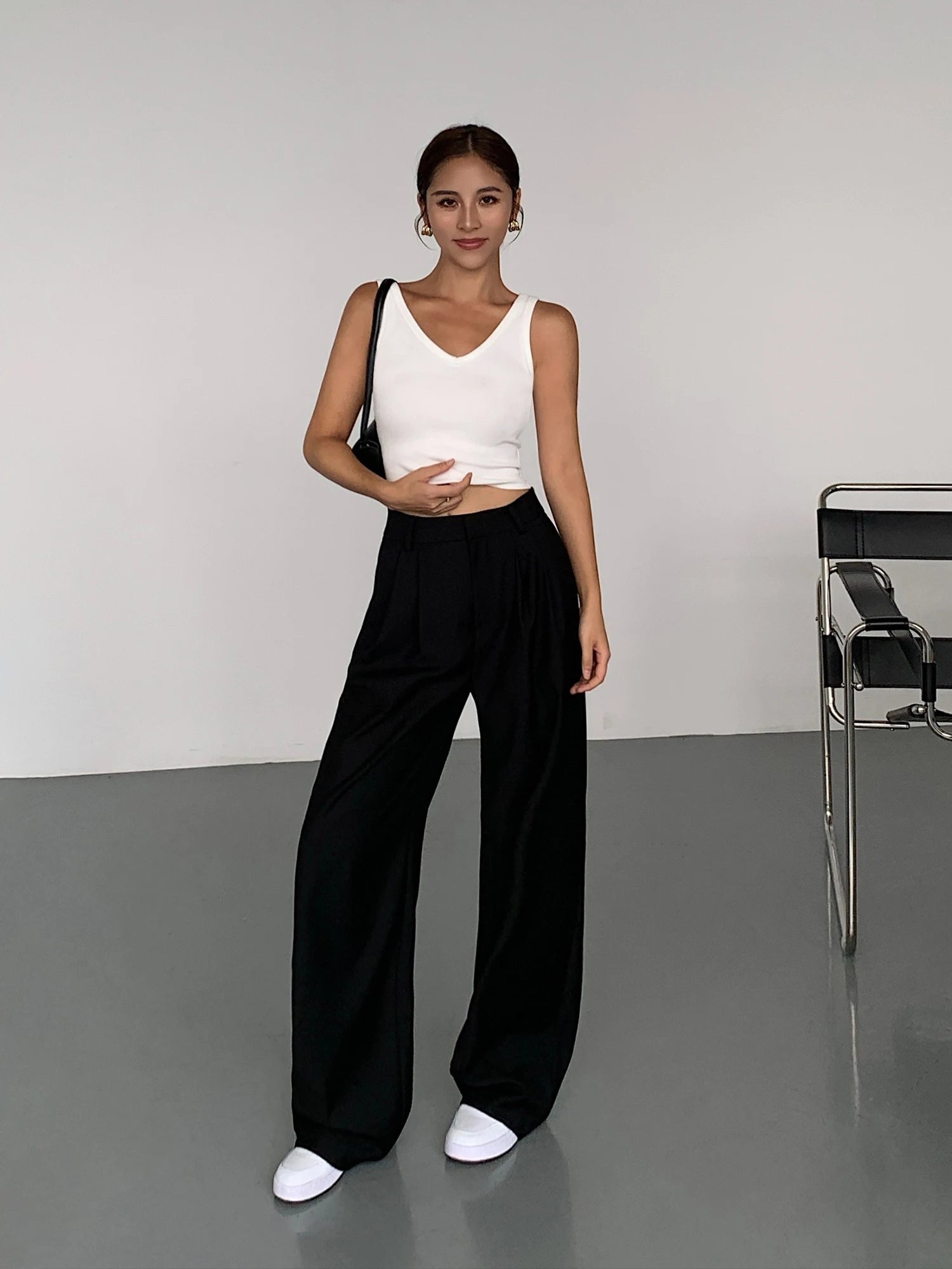 Pantalon de Costume Fluide Multicolore Taille Haute – Élégance Ample et Décontractée
