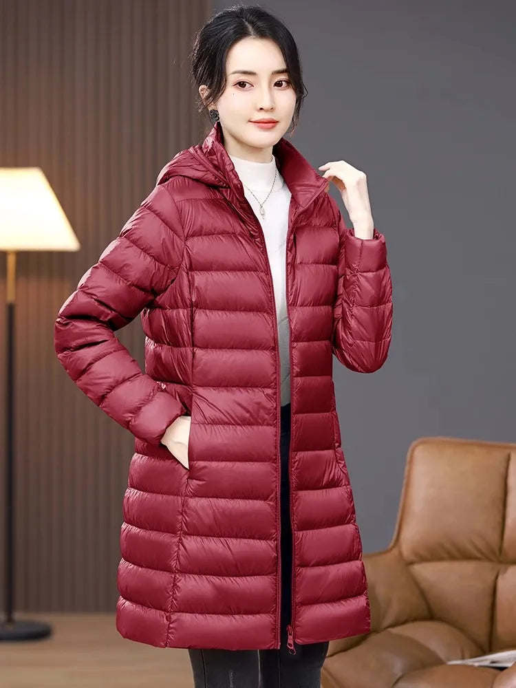 Combinaison à capuche en duvet de canard blanc pour femme, ultra légère, pliable, X-long, mère d'âge moyen, décontracté, nouvelle arrivée, 2024