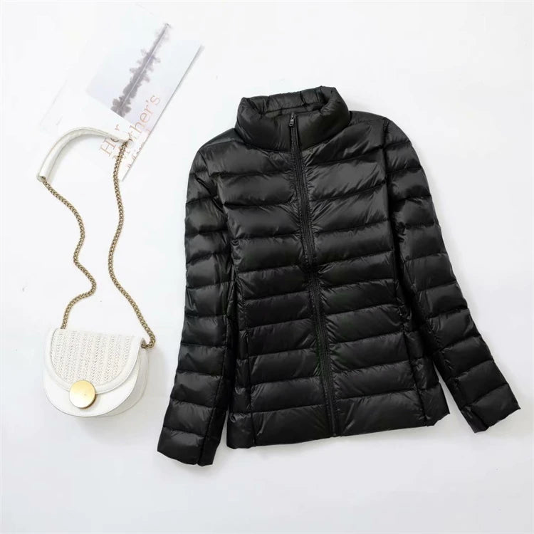 90% Ultra-léger mince doudoune femmes automne hiver mince court à capuche chaud blanc canard vers le bas manteau Parka femme vêtements d'extérieur portables