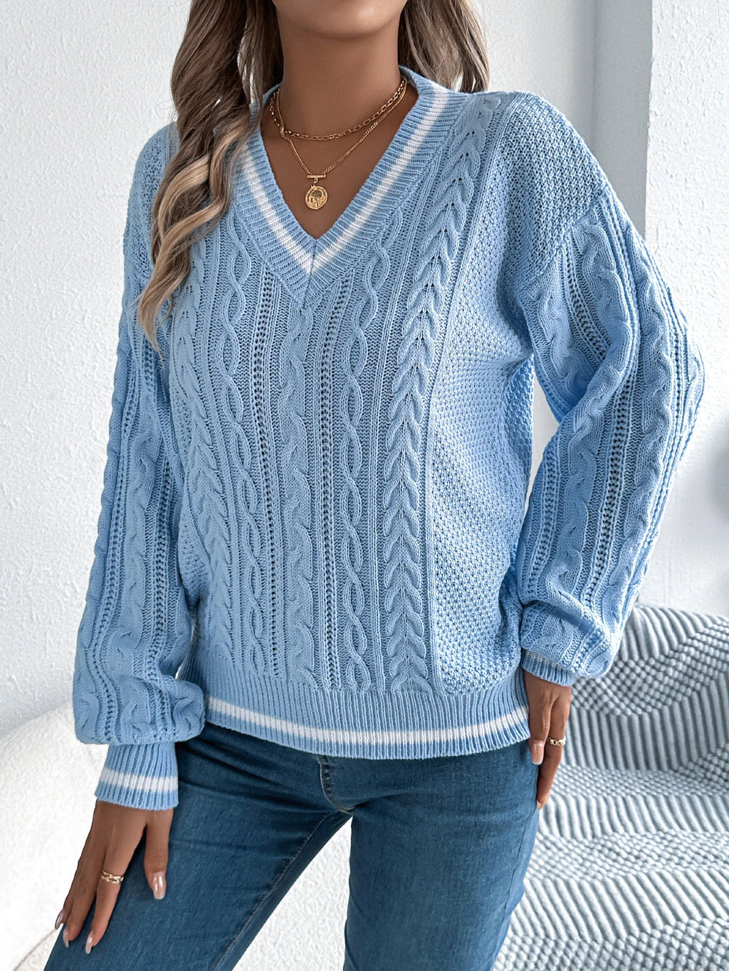Pull en Tricot Torsadé Col V pour Femme – Style Décontracté & Chic