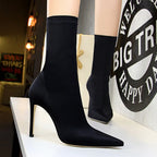 Femmes 7.5cm 10cm talons hauts chaussettes en soie bottes vert talons bas bottines courtes dame strip-teaseuse hiver bout pointu Satin chaussures Sexy