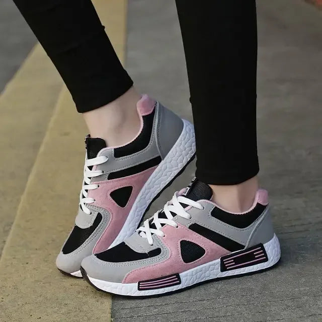 Chaussures de sport en plein air pour femmes, baskets de fitness, résistantes à l'usure, respirantes, 2024